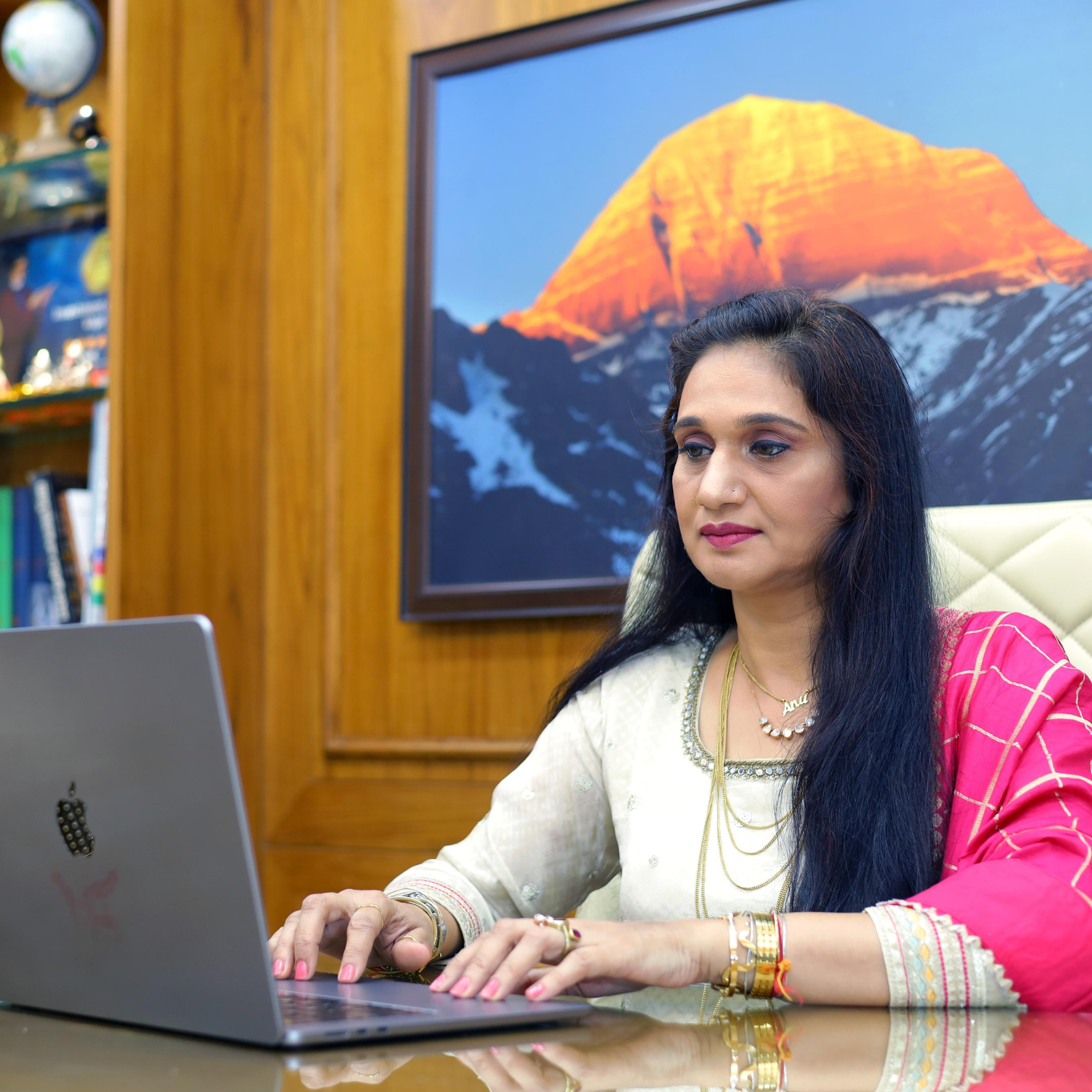 Anupama Vyas consultation photo